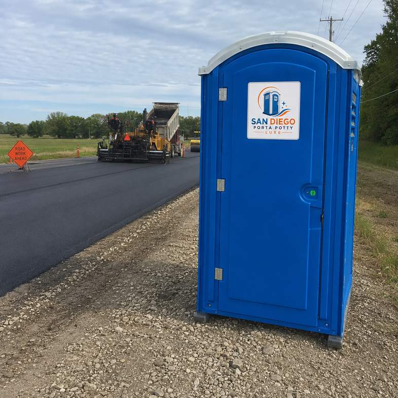 Road and municipal porta potty rental San Diego